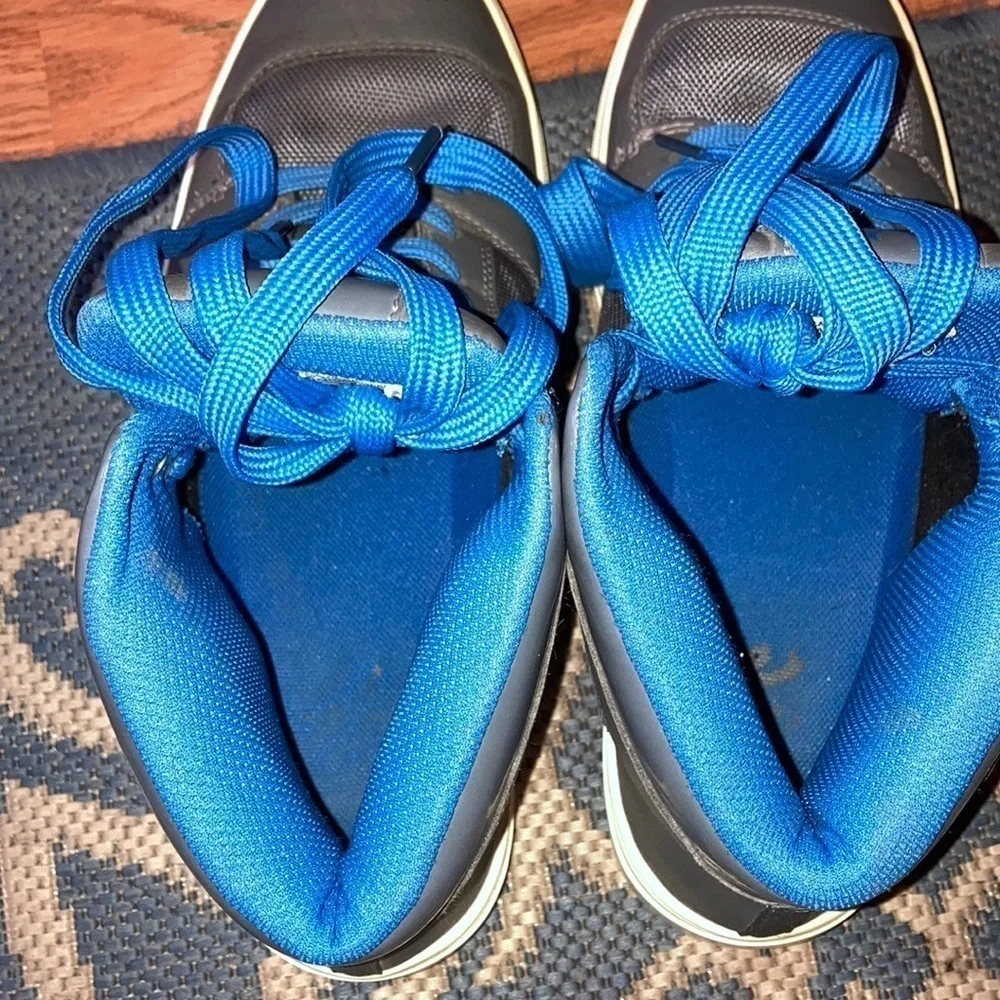 Men’s Rocawear shoes